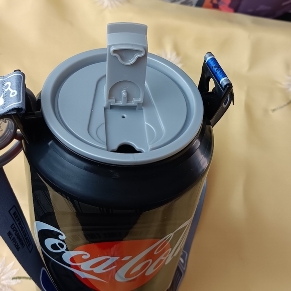 Avengers Campus- Black Panther Coca-Cola Sipper 32oz  with Lanyard Wakanda - Picture 4 of 11